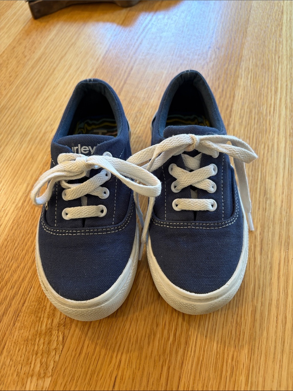 Hurley Kids Navy Canvas Lace-Up Sneakers with White Laces size 12